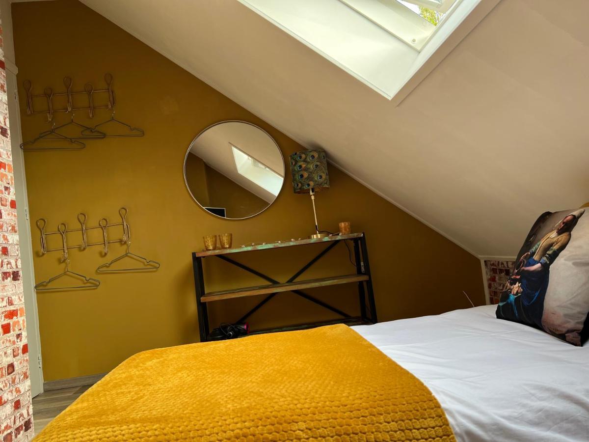 Guesthouse By C Colijnsplaat ภายนอก รูปภาพ